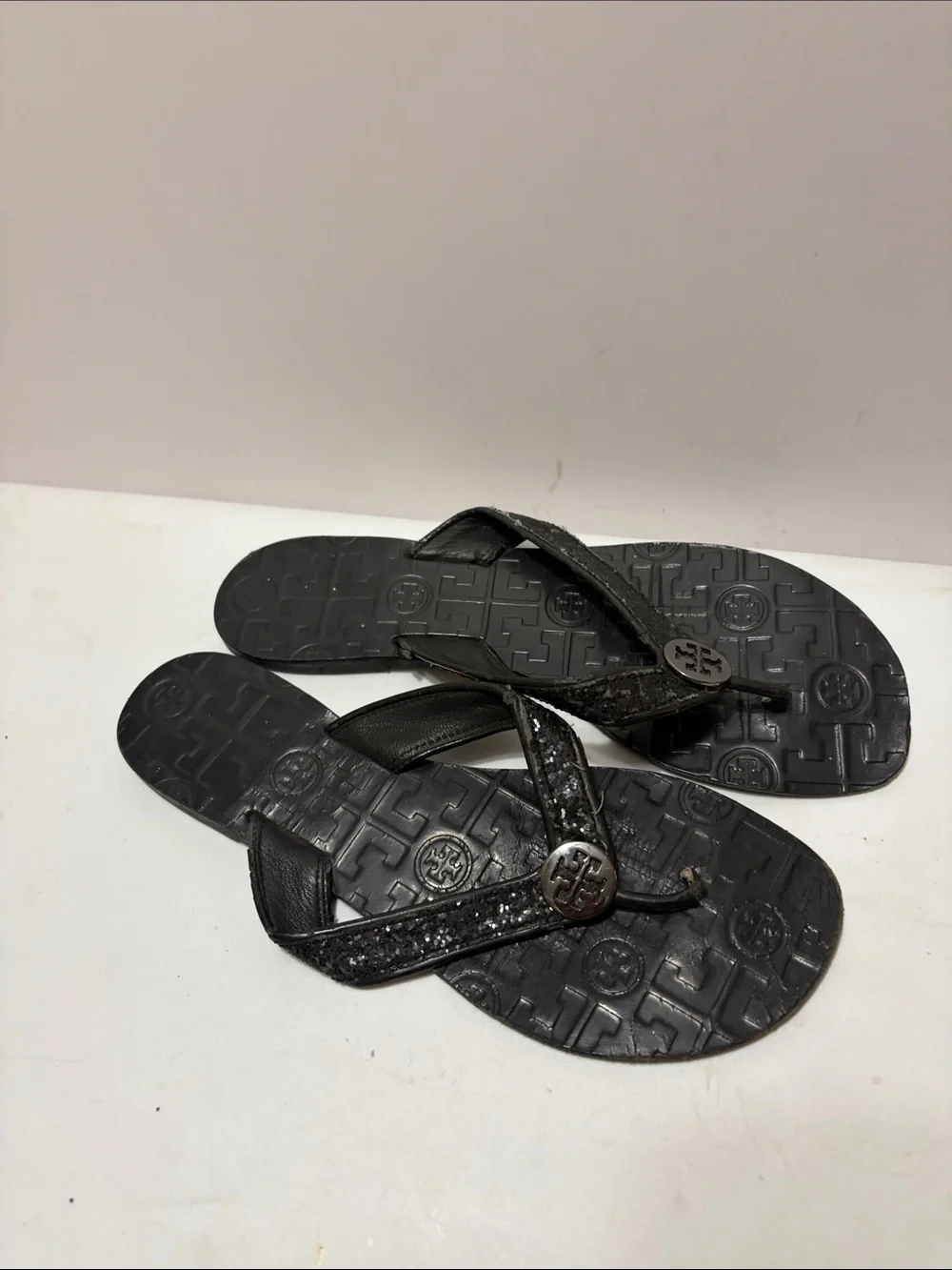 Tory Burch Black Glitter Women’s Sz 8 Logo Thong Sandals